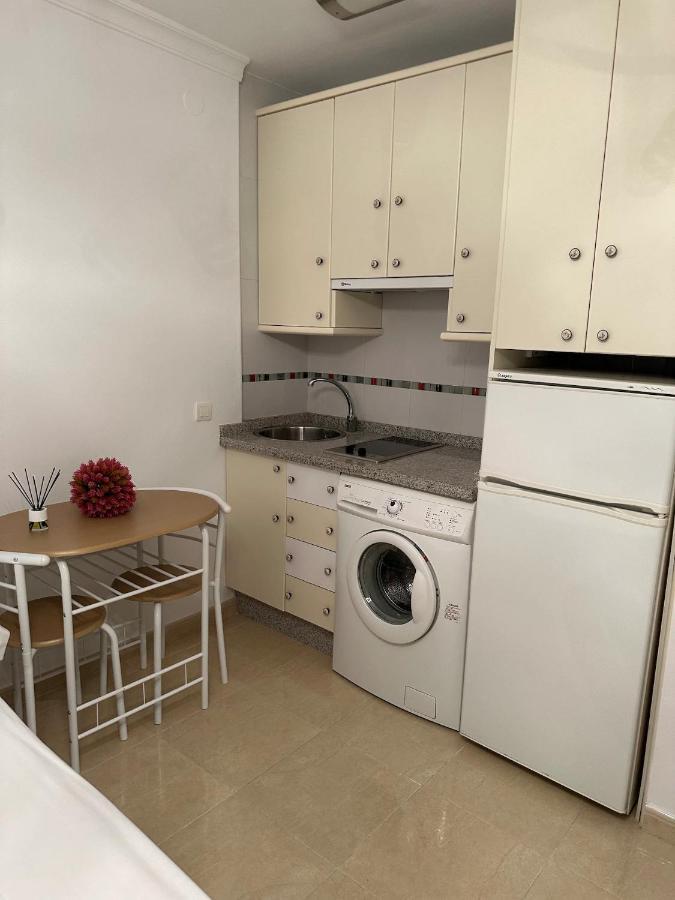 Estudio Turistico En Benalmadena A 200 Mts Del Mar المظهر الخارجي الصورة