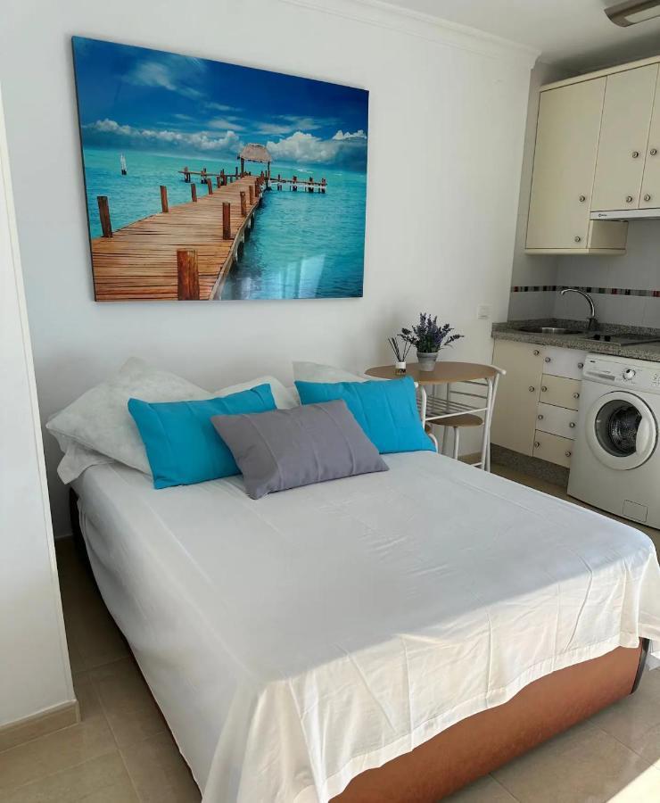 Estudio Turistico En Benalmadena A 200 Mts Del Mar المظهر الخارجي الصورة