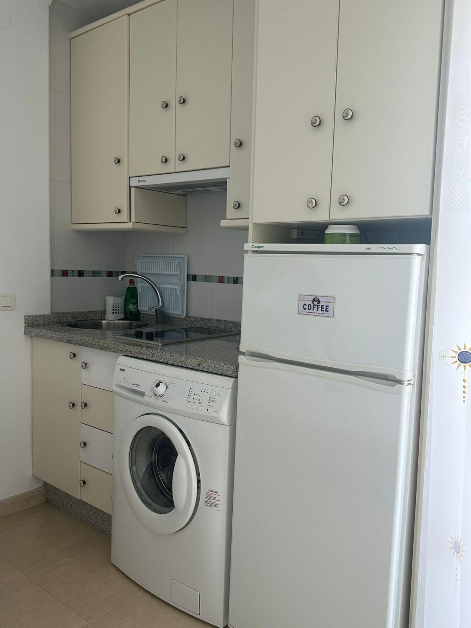Estudio Turistico En Benalmadena A 200 Mts Del Mar المظهر الخارجي الصورة