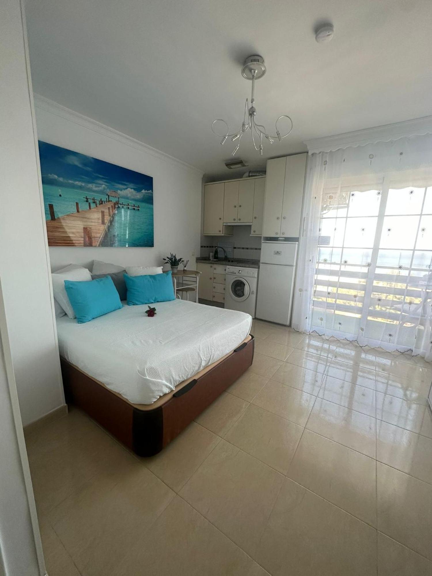 Estudio Turistico En Benalmadena A 200 Mts Del Mar المظهر الخارجي الصورة